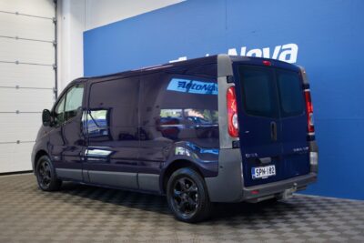 Opel Vivaro Van L2H1 2,0 CDTI 84kW MT6 / Webasto / Vetokoukku / Pariovet / Vanerointi - Autonova