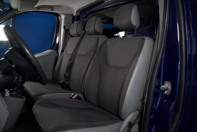 Opel Vivaro Van L2H1 2,0 CDTI 84kW MT6 / Webasto / Vetokoukku / Pariovet / Vanerointi - Autonova