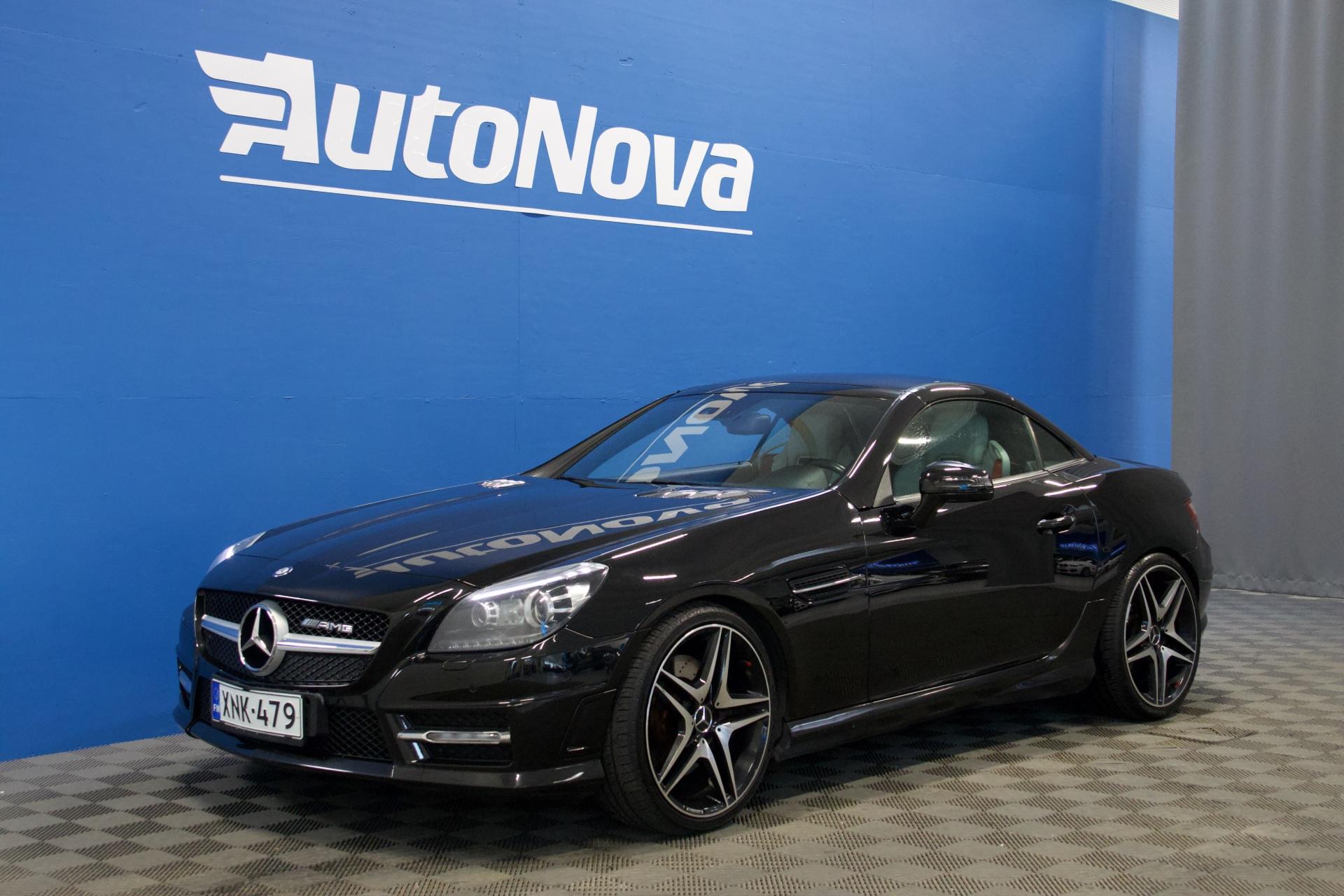 Mercedes-Benz SLK 350 AMG-Line 306hv / AMG 55 Look / Sport putkisto / Airscarf / Nahkaverhoilu / Tutkat / Punaiset vyöt - Autonova
