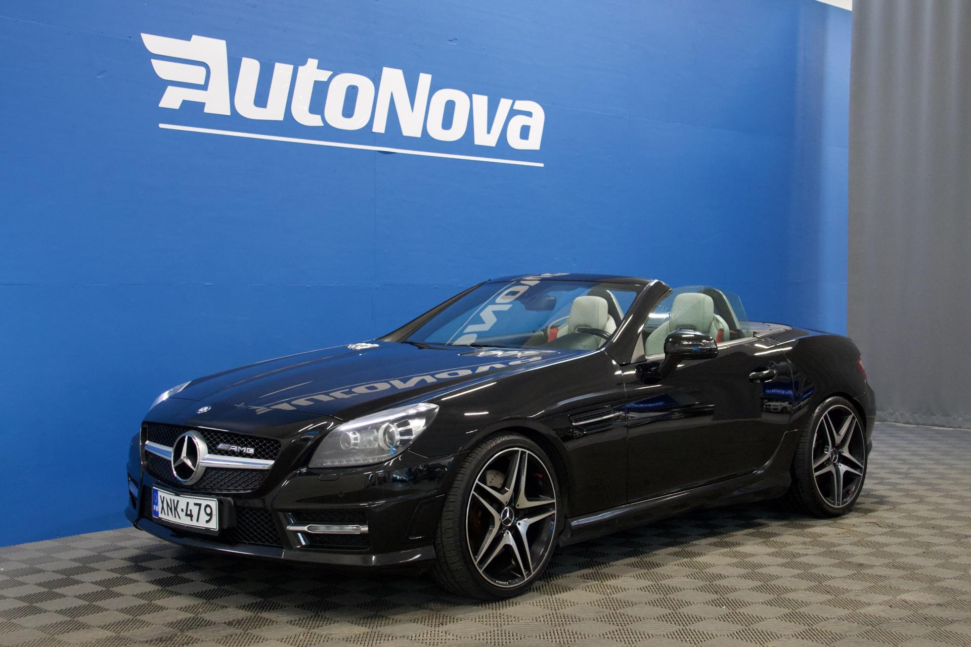 Mercedes-Benz SLK 350 AMG-Line 306hv / AMG 55 Look / Sport putkisto / Airscarf / Nahkaverhoilu / Tutkat / Punaiset vyöt - Autonova