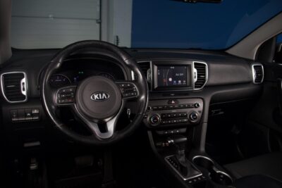 Kia Sportage 1,7 CRDi ISG Urban EX DCT A/T 141 hv / Webasto / Kaistavahti / Navi / Vakkari / Tutkat - Autonova