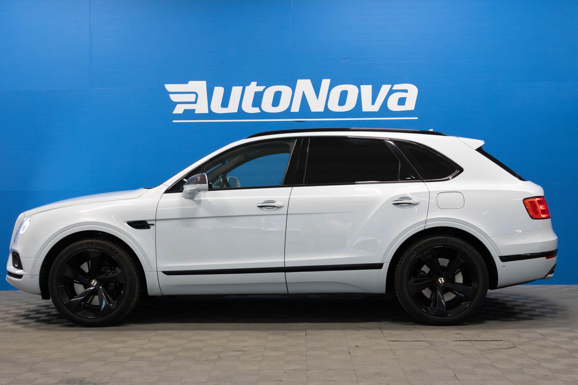 Bentley Bentayga Bentayga Hybrid / Signature Audio / ACC / HUD / Carbon Fibre / Night Vision - Autonova