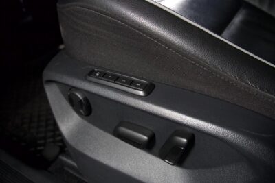 Volkswagen Tiguan R-Line 2,0 TSI 140 kW 4MOTION DSG / Webasto / ACC / Digimittaristo / Vetokoukku / Nahat / Kaistavahti - Autonova