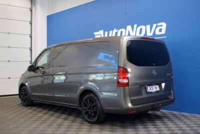 Mercedes-Benz Vito 116CDI-3,05/32K keskipitkä A2 A / Webasto / Vakionopeudensäädin / Vetokoukku / Hyllyt / Vanerointi - Autonova