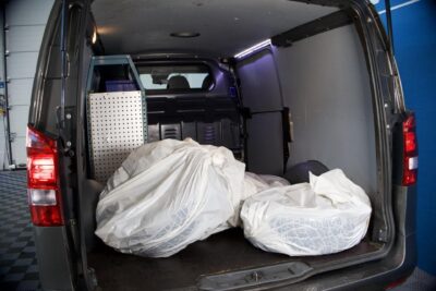 Mercedes-Benz Vito 116CDI-3,05/32K keskipitkä A2 A / Webasto / Vakionopeudensäädin / Vetokoukku / Hyllyt / Vanerointi - Autonova