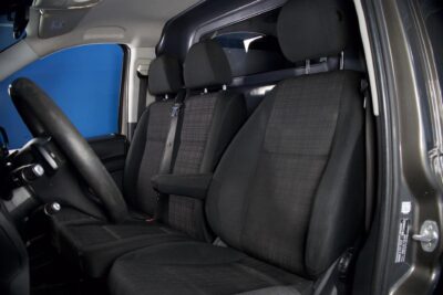 Mercedes-Benz Vito 116CDI-3,05/32K keskipitkä A2 A / Webasto / Vakionopeudensäädin / Vetokoukku / Hyllyt / Vanerointi - Autonova