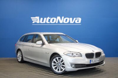 BMW 525 TwinPower Turbo Sport A xDrive F11 Touring Business / Webasto / Kaistavahti / Prof. Navi / Adapt. Xenon - Autonova