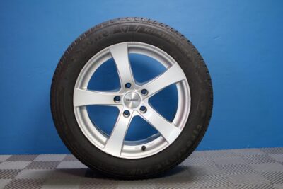 BMW 525 TwinPower Turbo Sport A xDrive F11 Touring Business / Webasto / Kaistavahti / Prof. Navi / Adapt. Xenon - Autonova