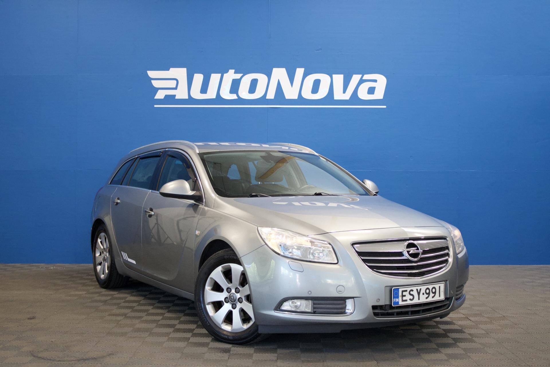 Opel Insignia Sports Tourer Edition 2,0 CDTI ecoFLEX DPF 118kW MT6 BL / Lohkolämmitin + sisäpistoke / Vetokoukku / Vakkari - Autonova