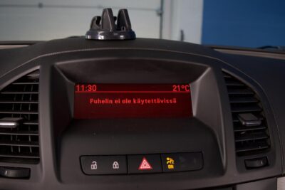 Opel Insignia Sports Tourer Edition 2,0 CDTI ecoFLEX DPF 118kW MT6 BL / Lohkolämmitin + sisäpistoke / Vetokoukku / Vakkari - Autonova