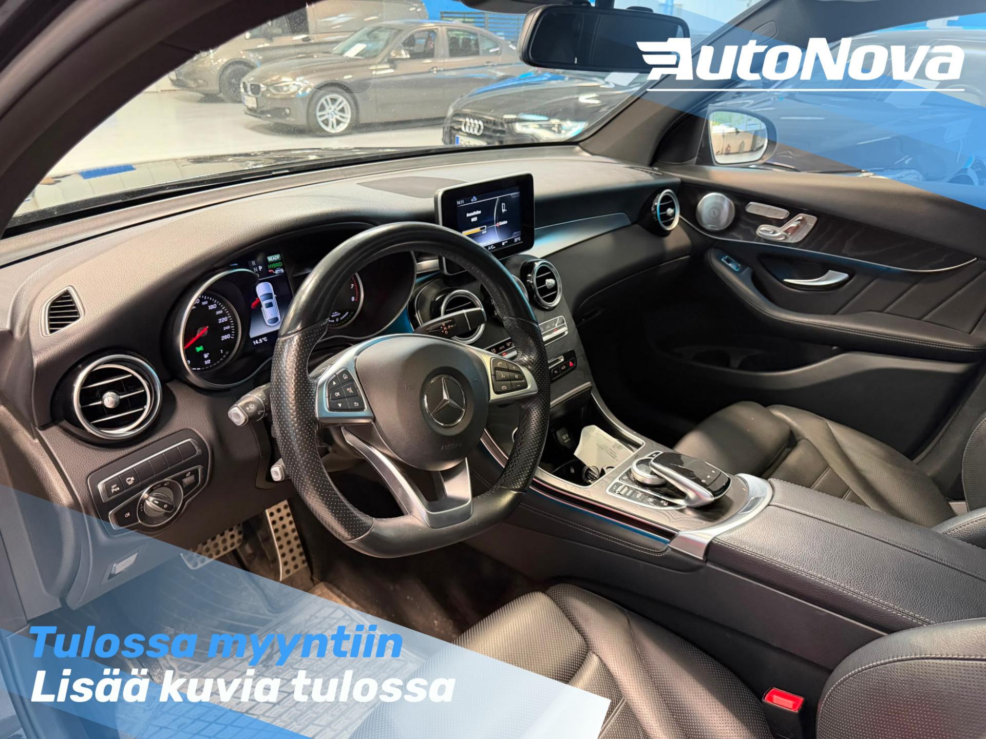 Mercedes-Benz GLC 350 e Coupé 4Matic A Premium Business AMG / Burmester / Kattoikkuna / 360-kamera / Sähköpenkit / Vetokoukku - Autonova