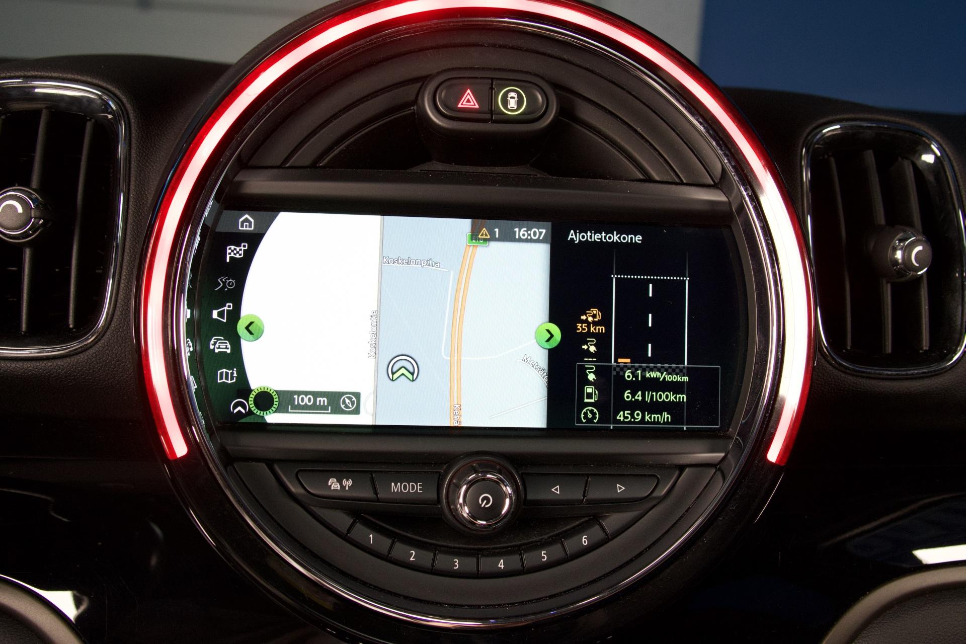 Mini Countryman Cooper SE ALL4 Chili / Panorama / H/K / Keyless Go / Muistipenkit / Nahkaverhoilu / LED - Autonova