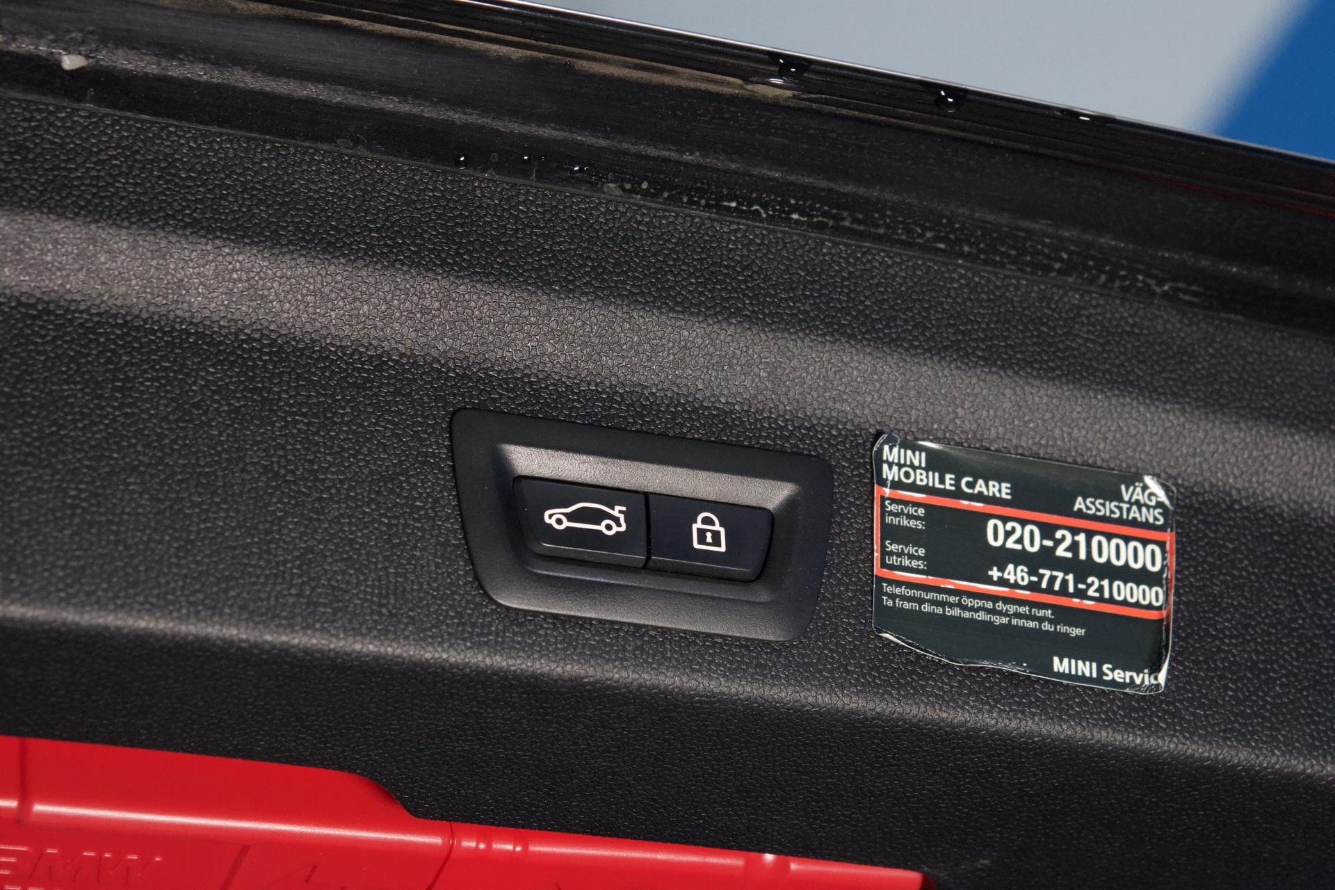 Mini Countryman Cooper SE ALL4 Chili / Panorama / H/K / Keyless Go / Muistipenkit / Nahkaverhoilu / LED - Autonova