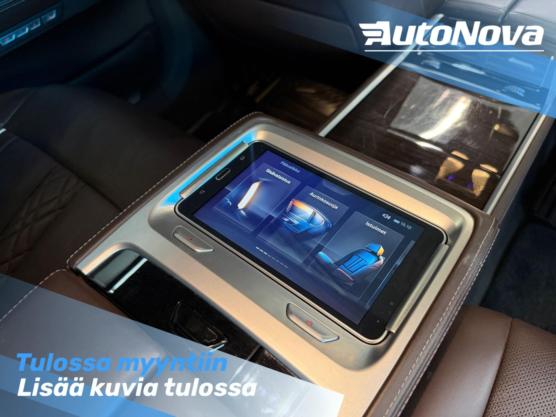 BMW 740 G12 740Le xDrive / Nelipyöräohjaus / Executive Lounge / Hieronta / Laser / HUD / H&K / Takanäytöt / Soft Close / ACC - Autonova
