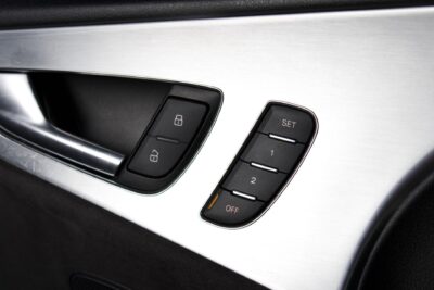 Audi A7 3,0 V6 TDI 200 kW quattro S-Line / BOSE / Webasto / Muistipenkit / Keyless Go / Dyn. LED / Navigointi / Tutkat - Autonova