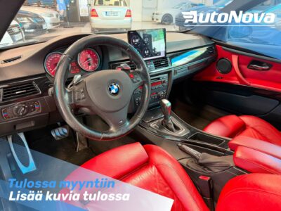 BMW 335 E92 Coupé M-Sport / Suomi-Auto / Panorama / Muistipenkit / HiFi / Punaiset Nahat - Autonova
