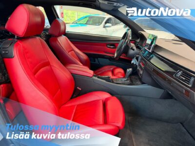BMW 335 E92 Coupé M-Sport / Suomi-Auto / Panorama / Muistipenkit / HiFi / Punaiset Nahat - Autonova