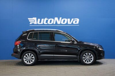 Volkswagen Tiguan Sport & Style 1,4 TSI 118 kW (160 hv) 4MOTION / Webasto / P-kamera + Tutkat / Vakionopeudensäädin / Vetokoukku - Autonova