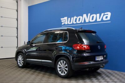 Volkswagen Tiguan Sport & Style 1,4 TSI 118 kW (160 hv) 4MOTION / Webasto / P-kamera + Tutkat / Vakionopeudensäädin / Vetokoukku - Autonova