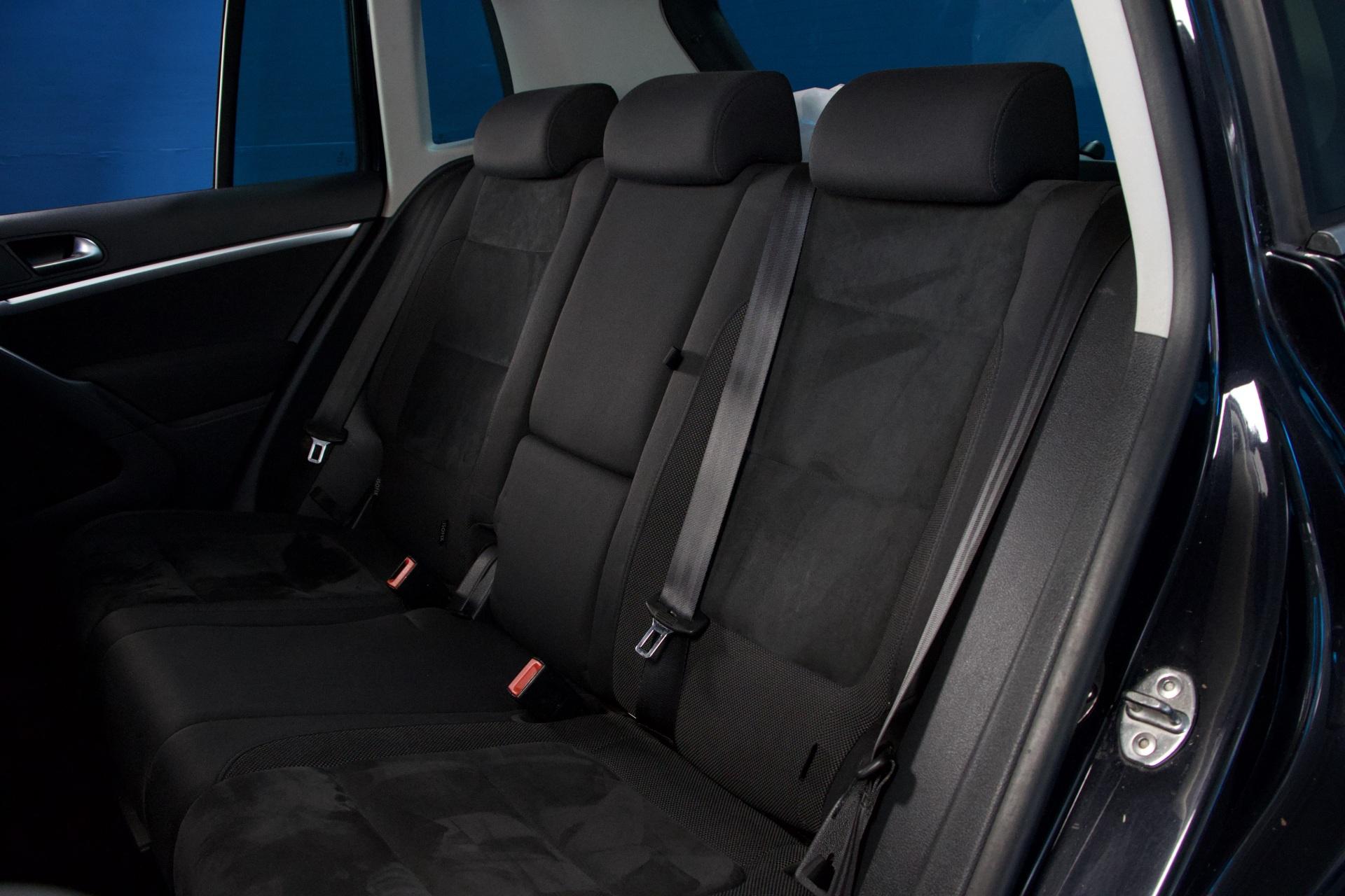 Volkswagen Tiguan Sport & Style 1,4 TSI 118 kW (160 hv) 4MOTION / Webasto / P-kamera + Tutkat / Vakionopeudensäädin / Vetokoukku - Autonova