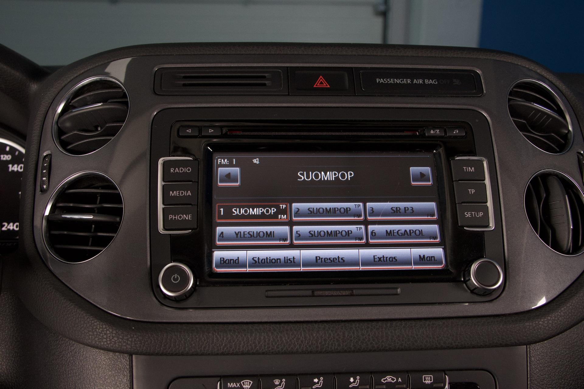 Volkswagen Tiguan Sport & Style 1,4 TSI 118 kW (160 hv) 4MOTION / Webasto / P-kamera + Tutkat / Vakionopeudensäädin / Vetokoukku - Autonova