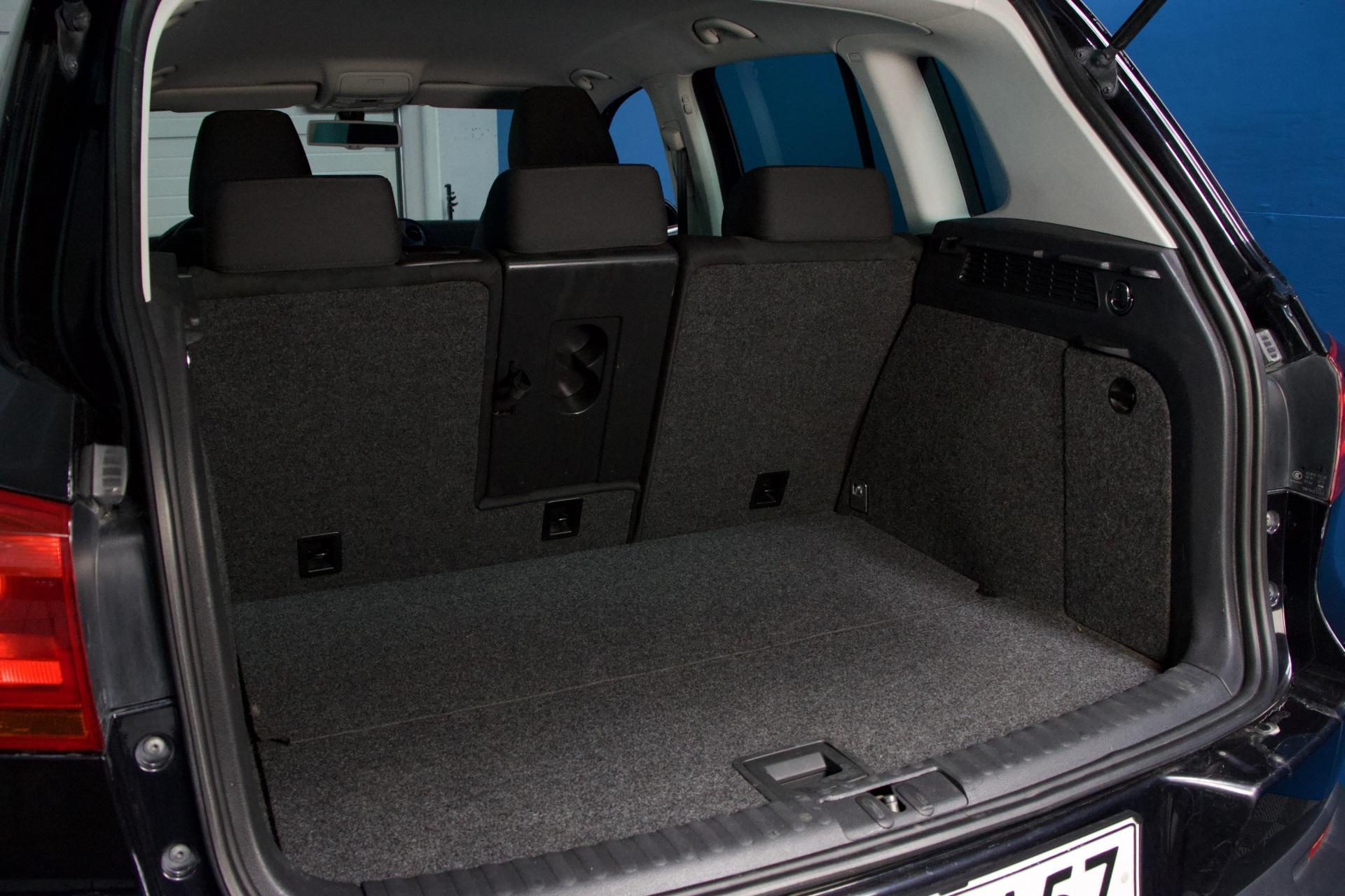 Volkswagen Tiguan Sport & Style 1,4 TSI 118 kW (160 hv) 4MOTION / Webasto / P-kamera + Tutkat / Vakionopeudensäädin / Vetokoukku - Autonova