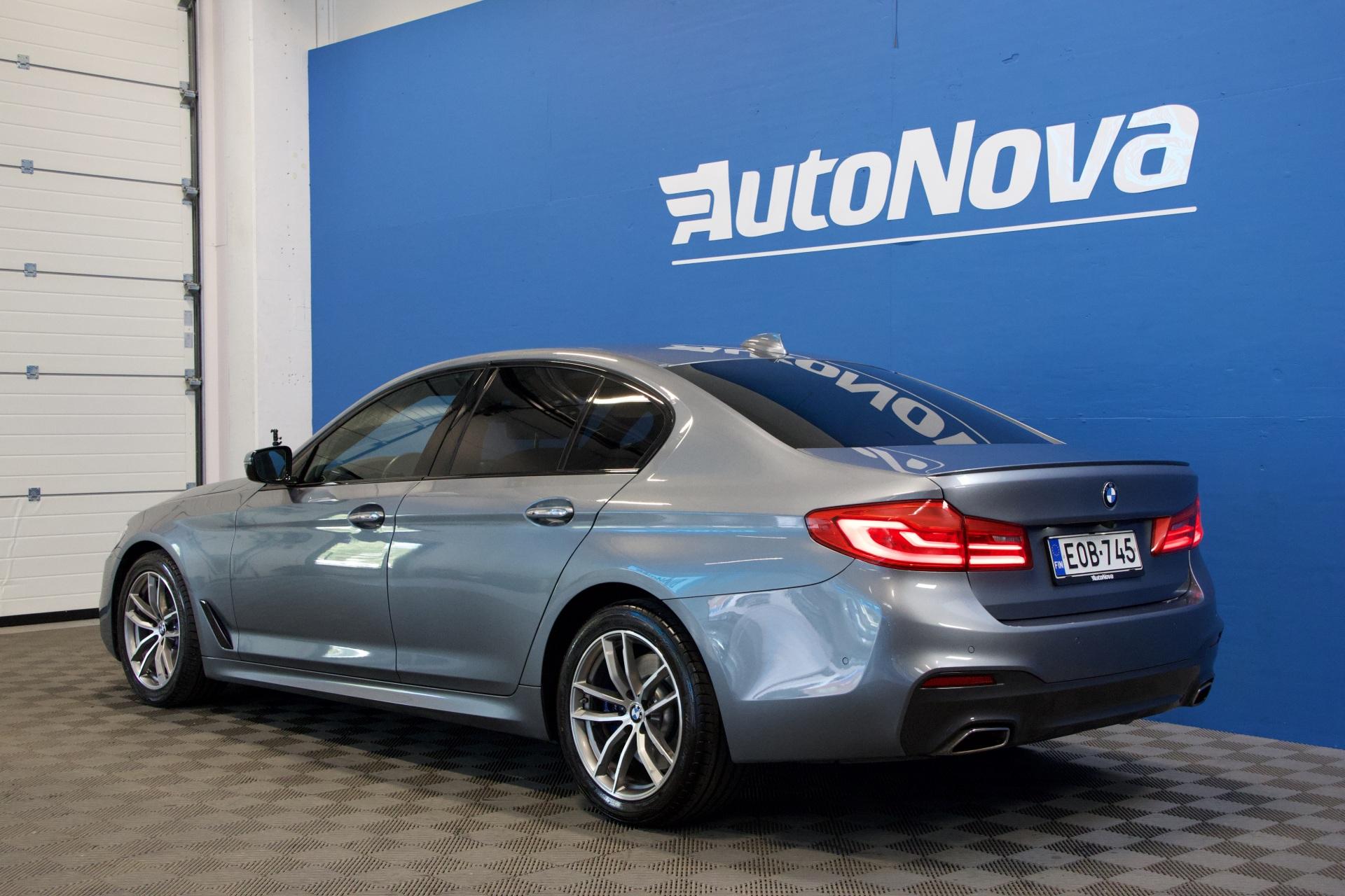 BMW 530 G30 Sedan 530d xDrive M Sport / HUD / ACC / H&K / Night Vision / Comfort-istuimet / Webasto / Koukku / 360-Kamera - Autonova