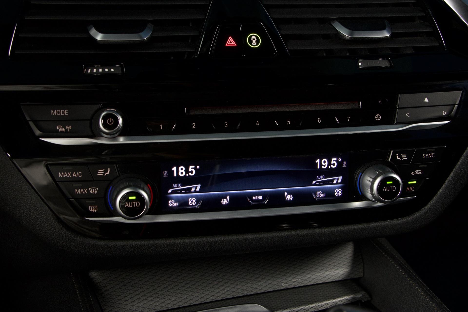 BMW 530 G30 Sedan 530d xDrive M Sport / HUD / ACC / H&K / Night Vision / Comfort-istuimet / Webasto / Koukku / 360-Kamera - Autonova