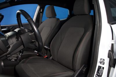 Ford Fiesta 1,0 EcoBoost 100hv M6 ST-Line / LED / Vakkari / Kaistavahti / Urheilusituimet / Suomi-Auto / Ratinlämmitin - Autonova