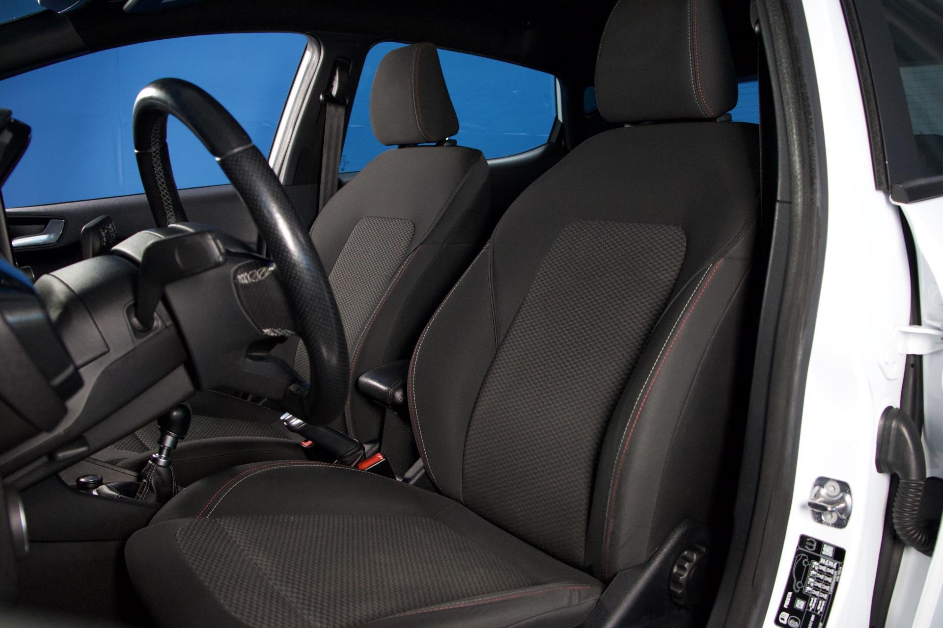Ford Fiesta 1,0 EcoBoost 100hv M6 ST-Line / LED / Vakkari / Kaistavahti / Urheilusituimet / Suomi-Auto / Ratinlämmitin - Autonova