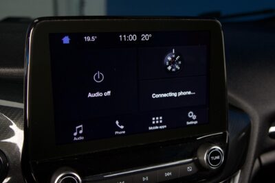 Ford Fiesta 1,0 EcoBoost 100hv M6 ST-Line / LED / Vakkari / Kaistavahti / Urheilusituimet / Suomi-Auto / Ratinlämmitin - Autonova