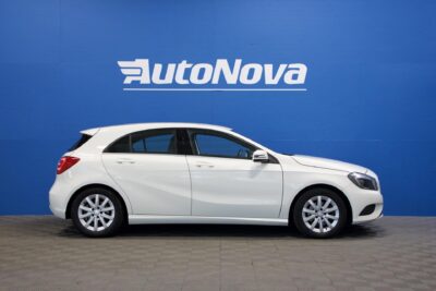 Mercedes-Benz A 180 BE A Premium Business / Webasto / Kamera / Suomi-Auto / Vakkari / Bi-Xenon / Vaaleat penkit - Autonova