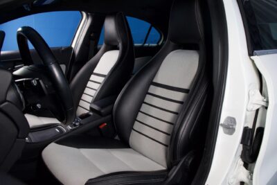 Mercedes-Benz A 180 BE A Premium Business / Webasto / Kamera / Suomi-Auto / Vakkari / Bi-Xenon / Vaaleat penkit - Autonova