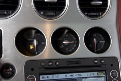 Alfa Romeo Brera 3,2 JTS V6 Q4 / Panorama / Muistipenkit / Vakkari / Punainen nahkaverhoilu / Navigointi - Autonova
