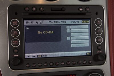 Alfa Romeo Brera 3,2 JTS V6 Q4 / Panorama / Muistipenkit / Vakkari / Punainen nahkaverhoilu / Navigointi - Autonova