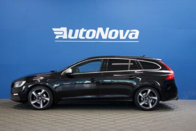 Volvo V60 T3 R-Design / Webasto / Osanahat / City Safety / Digimittaristo / Xenon - Autonova