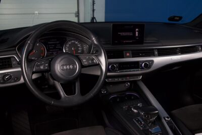 Audi A4 Avant Business Sport S line Edition 2,0 TDI 140kW quattro S tronic / Webasto / Bang & Olufsen 3D / Koukku / Kessy - Autonova