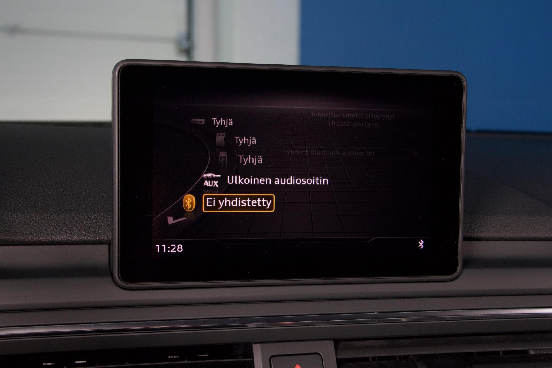 Audi A4 Avant Business Sport S line Edition 2,0 TDI 140kW quattro S tronic / Webasto / Bang & Olufsen 3D / Koukku / Kessy - Autonova