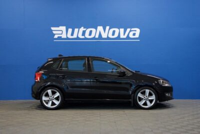 Volkswagen Polo Highline 1,2 TSI 77 kW / Suomi-Auto / Autom. Ilmastoinit / BT-Audio / Tutka / Lohkolämmitin / 2x renkaat - Autonova