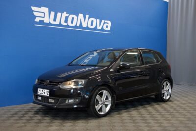 Volkswagen Polo Highline 1,2 TSI 77 kW / Suomi-Auto / Autom. Ilmastoinit / BT-Audio / Tutka / Lohkolämmitin / 2x renkaat - Autonova