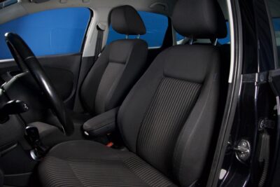 Volkswagen Polo Highline 1,2 TSI 77 kW / Suomi-Auto / Autom. Ilmastoinit / BT-Audio / Tutka / Lohkolämmitin / 2x renkaat - Autonova