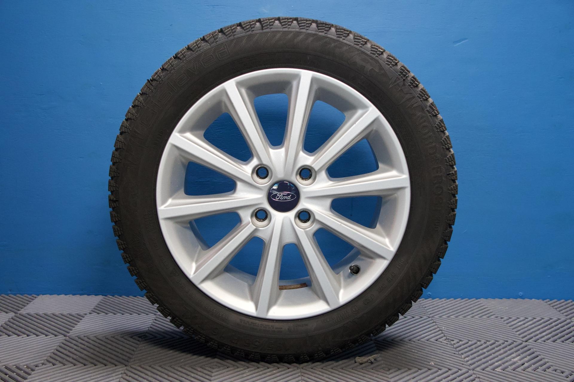 Ford Fiesta 1,0 EcoBoost 100hv M6 Titanium 5-ovinen / Lohko + sisäp / Ratin- ja tuulilasinlämmitin / Vakkari / 2x alut - Autonova
