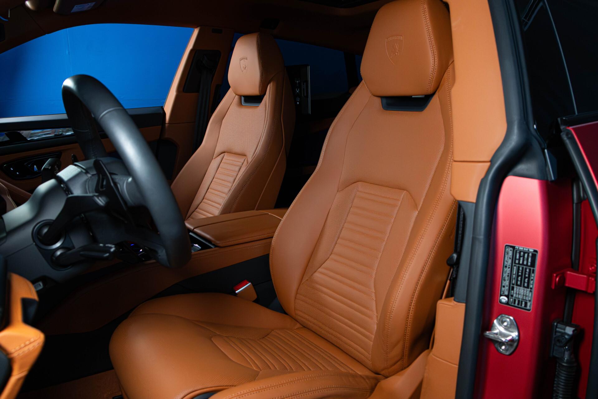 Lamborghini Urus SE 4.0 V8 / B&O / 23" / Style package / Rear entertainment / Special color / Panorama / ACC / HUD - Autonova