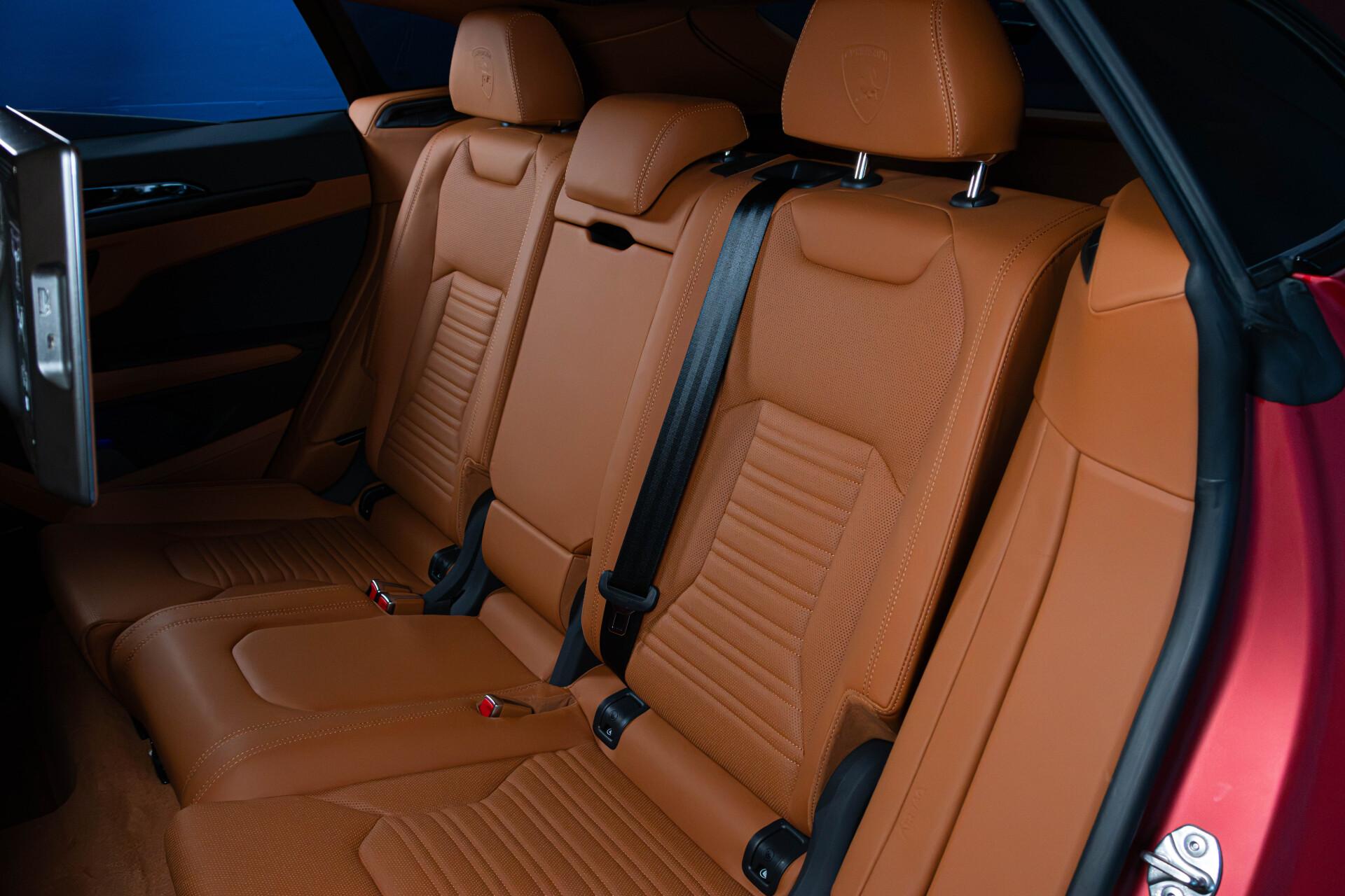 Lamborghini Urus SE 4.0 V8 / B&O / 23" / Style package / Rear entertainment / Special color / Panorama / ACC / HUD - Autonova
