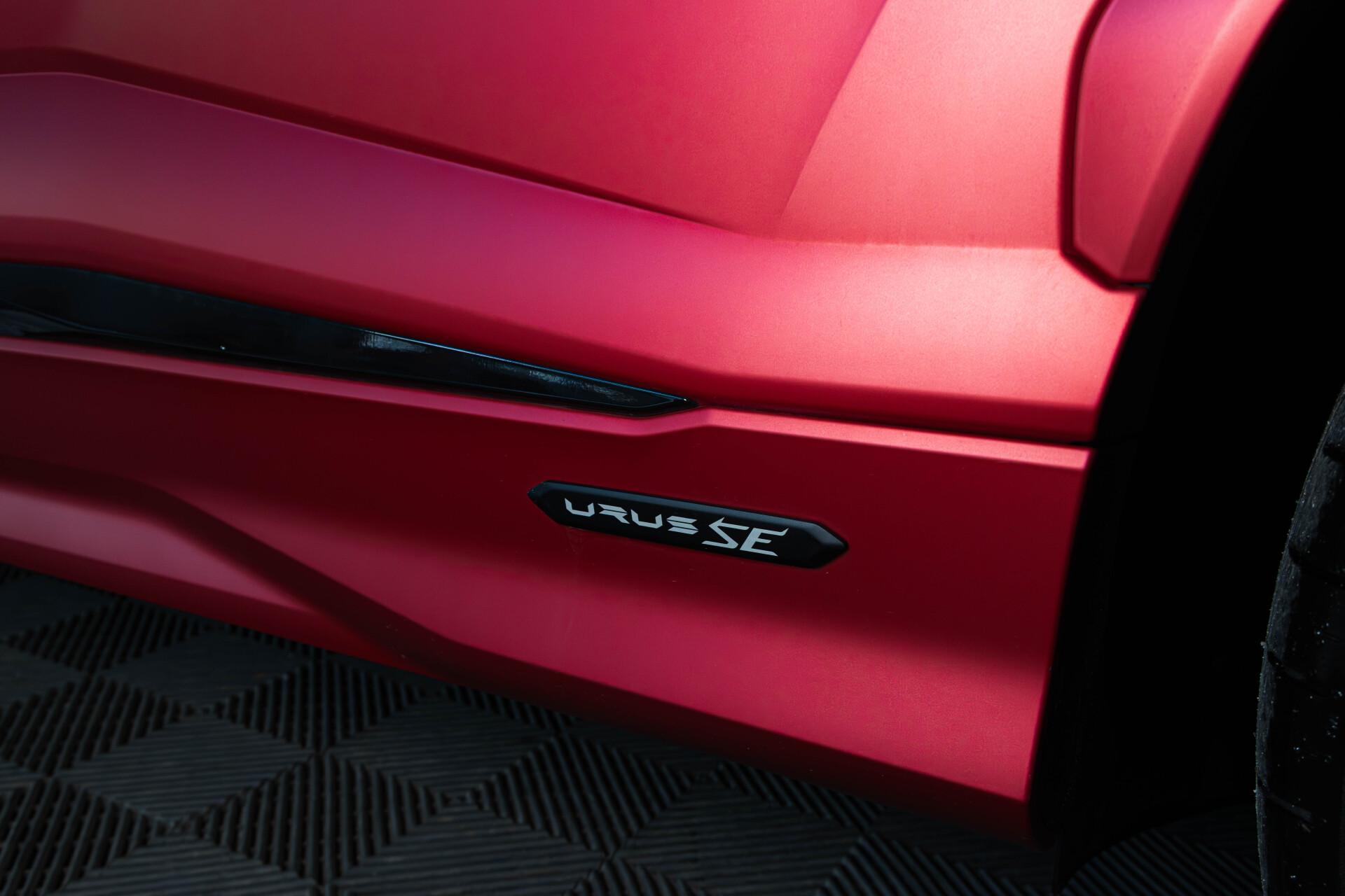 Lamborghini Urus SE 4.0 V8 / B&O / 23" / Style package / Rear entertainment / Special color / Panorama / ACC / HUD - Autonova