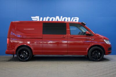 Volkswagen Transporter Pitkä 2,0 TDI 150 kW 4Motion DSG / Koukku / LED / Webasto / Tutkat ja kamera / Lohko / Takatilan lämmitin - Autonova