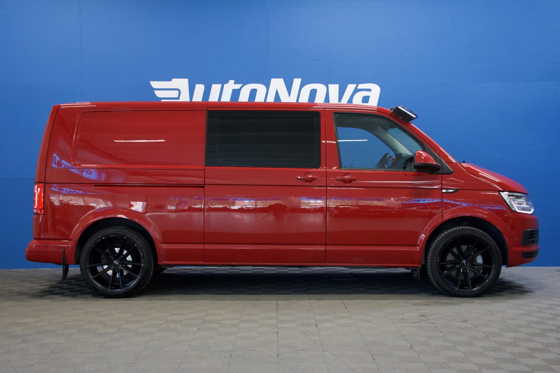 Volkswagen Transporter Pitkä 2,0 TDI 150 kW 4Motion DSG / Koukku / LED / Webasto / Tutkat ja kamera / Lohko / Takatilan lämmitin - Autonova