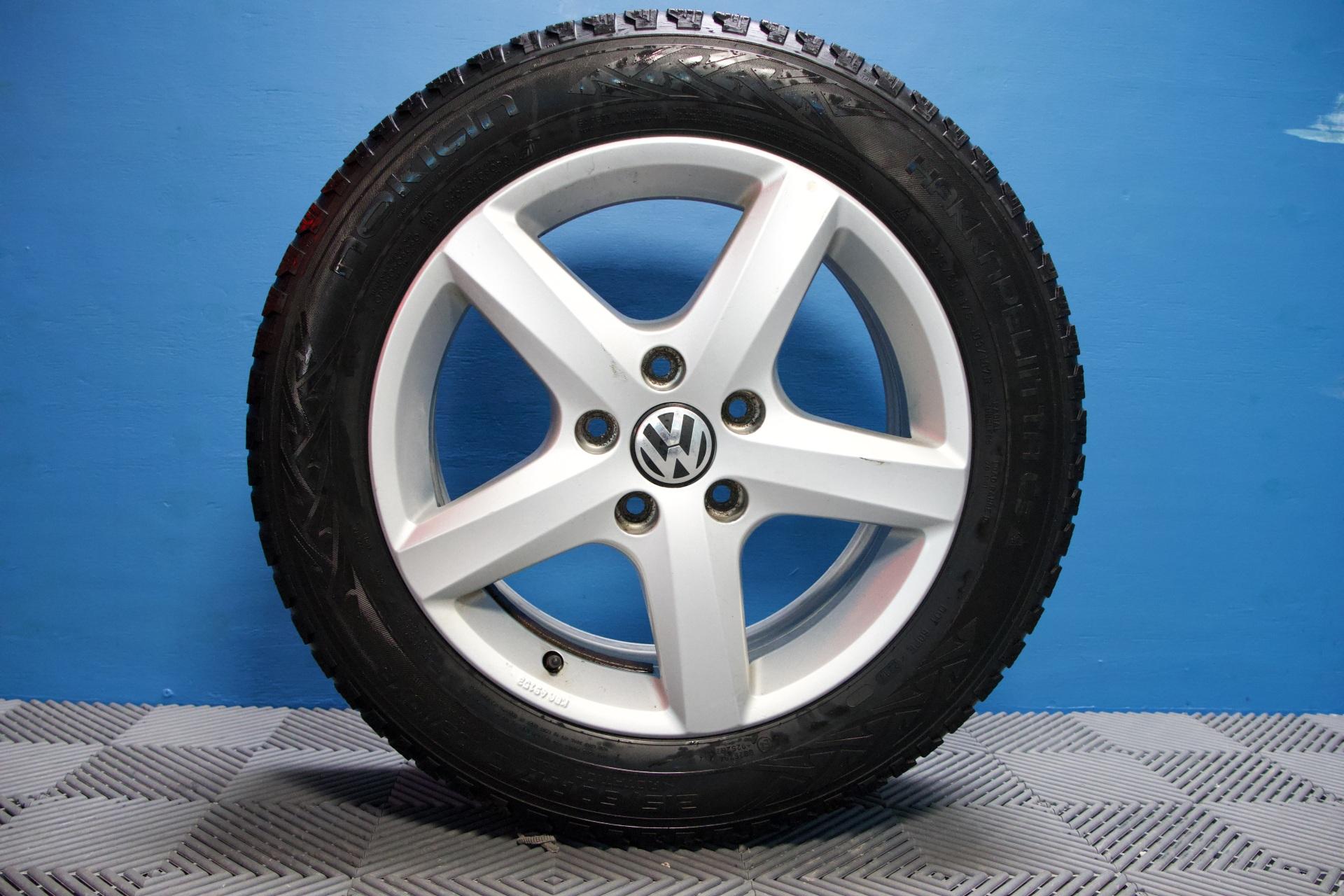 Volkswagen Transporter Pitkä 2,0 TDI 150 kW 4Motion DSG / Koukku / LED / Webasto / Tutkat ja kamera / Lohko / Takatilan lämmitin - Autonova