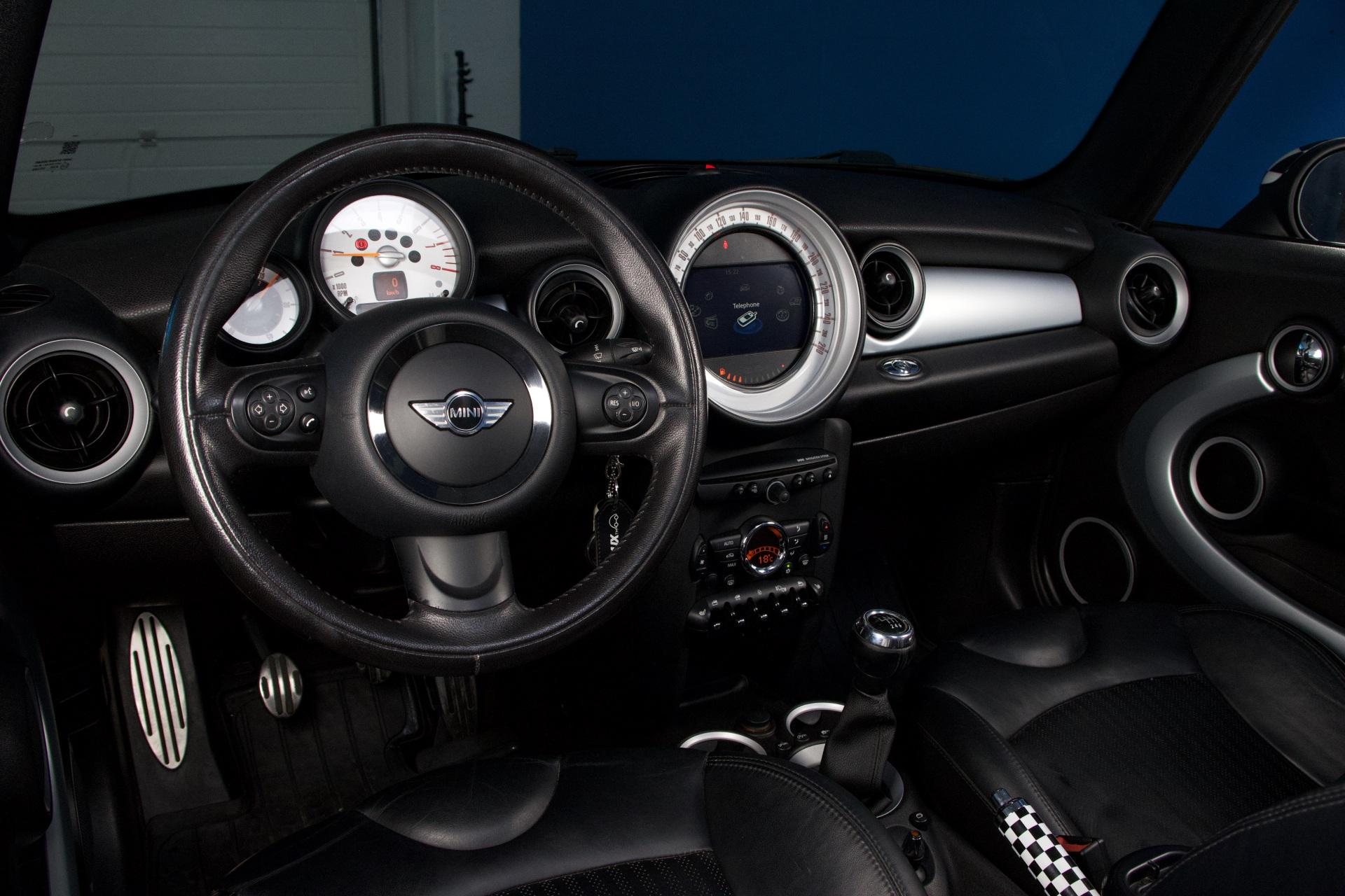 Mini Cooper Cooper S Sport edition Cabrio / Vakionopeudensäädin / P.tutka / Sähkökäyttöinen katto / Juuri Katsastettu! - AutoNova