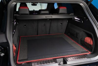 Porsche Cayenne Cayenne Turbo / HUD / BOSE / Drive Assist / Koukku / Panorama / Sport Chrono / Nelipyöräohjaus / Muistipenkit / 21" - AutoNova